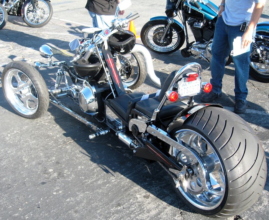 Reverse Trike w/V-Rod Engine - Harley Davidson Forums