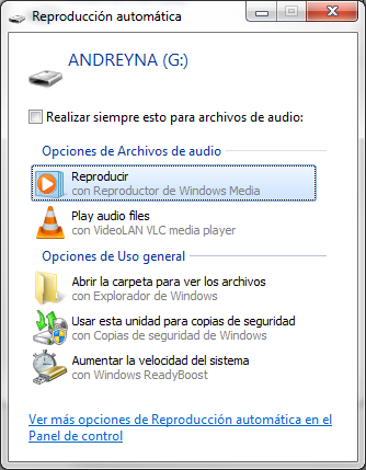 Desactivar "Explorar y Reparar unidades extraíbles" en Windows 7