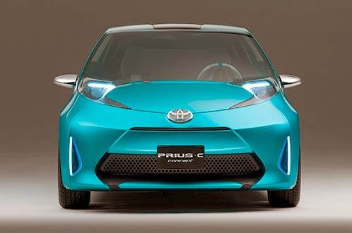 Compact Hybrid from Toyota Motor
