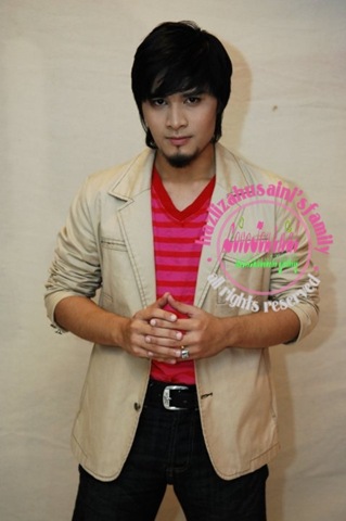[shahir2[5].jpg]