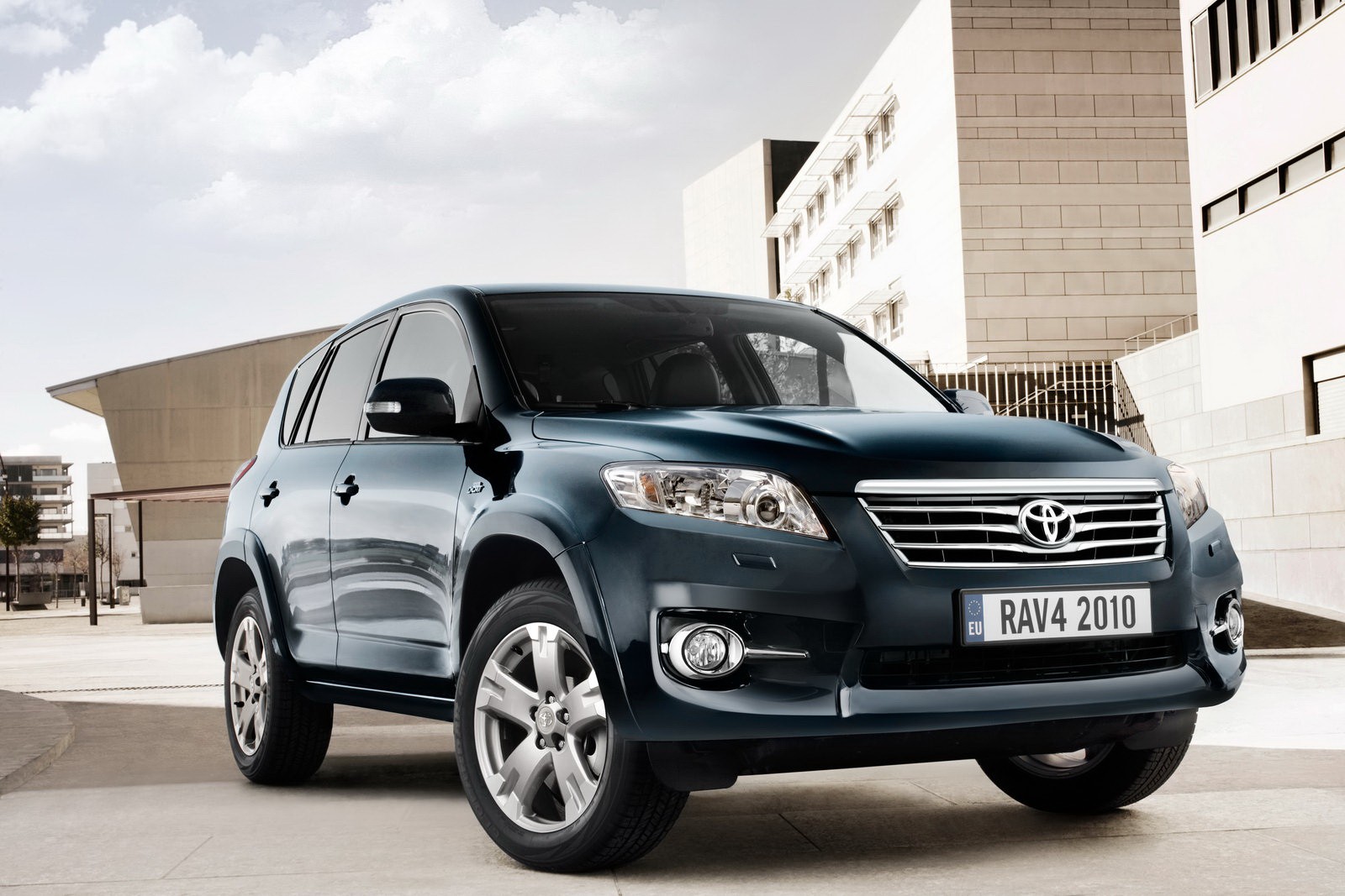 Rav4 рестайлинг 2010