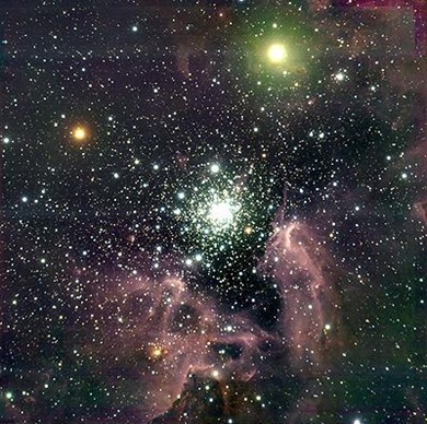 NGC 3603 - região de ativa formação estelar