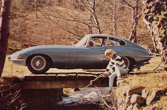 c16 Girls & Cars in European Vintage Ads