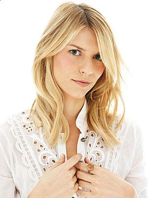 Short hairstyles 2013-2014: Claire Danes Medium Length Hairstyle 2009-2010