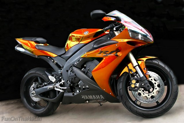 Yamaha R1 Motorcycles Picture Design