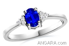 Oval-Ceylon-Blue-Sapphire-Ring-with-Diamond-Accents-in-Platinum-