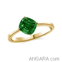 Cushion-Emerald-Ring-in-14k-Yellow-Gold-(6-mm)_