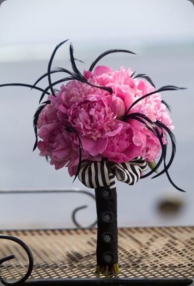 peony-bouquet-black-buttons designs by hemingway