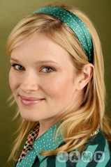 Nicholle Tom [click for additional pictures]