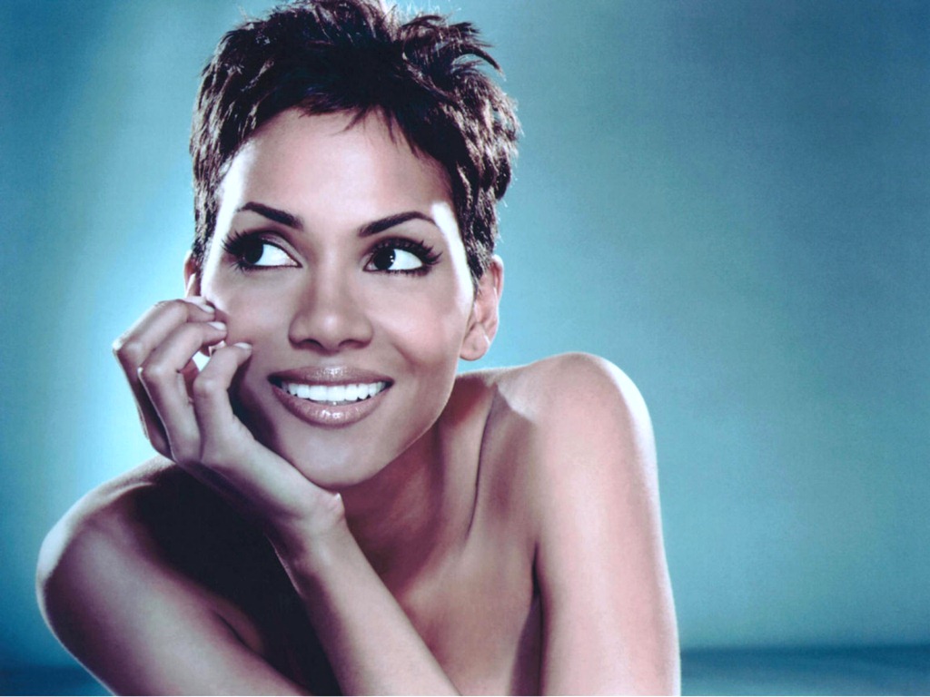 [Girls__Halle_Berry_008618_[10].jpg]