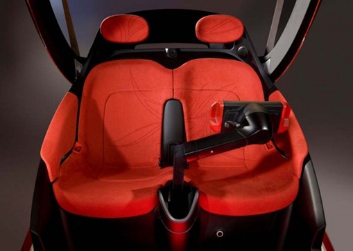 GM-EN-V_Concept_2010_red_interior_seat-640x455