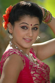 Tapsee Unseen Hot Photos big boobs show