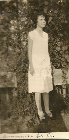 [Sister LuLu 1926 JEBC[2].jpg]