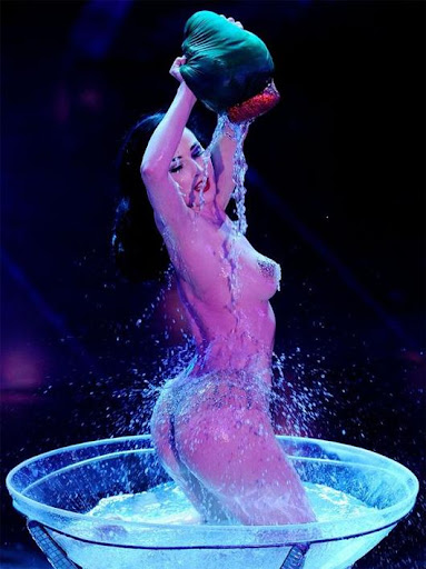 A Arte burlesca de Dita Von Teese