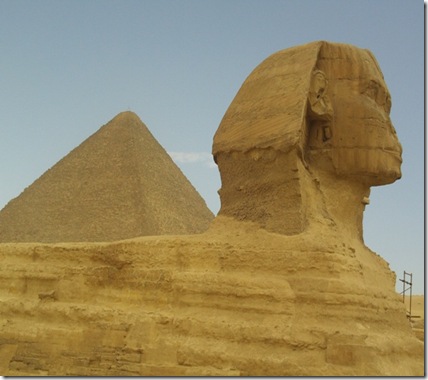Resignacion y paciencia piramide Egipto psigetdo