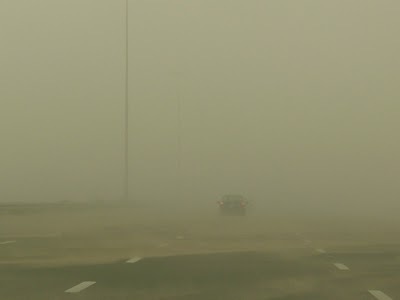 [UAE sandstorm 1 Feb 2008 022[4].jpg]
