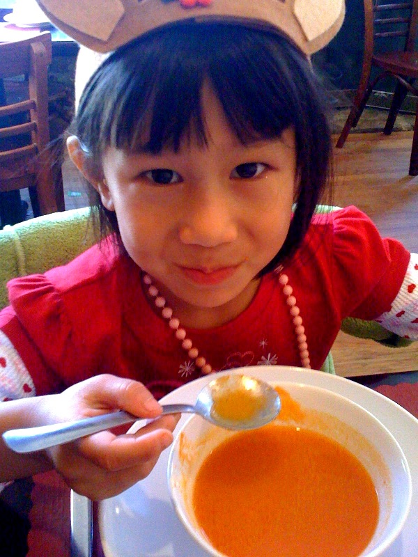 [soup[2].jpg]