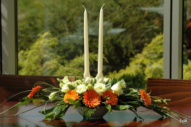 https://lh6.ggpht.com/_o6qAbiCIO0I/S8TgOKppV-
I/AAAAAAAAAME/rnI4eOI5ZWg/s640/kompozycja%20niska%20eustoma%20gerber
a.JPG