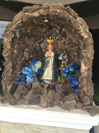 Virgen De Luisito