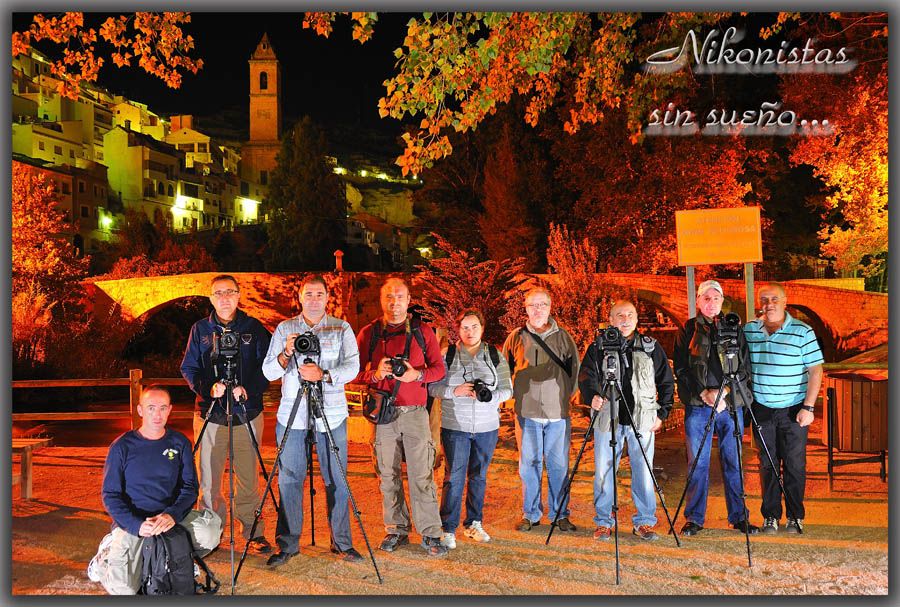 grupo%20noche.jpg