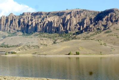 [View across lake Curecanti[3].jpg]