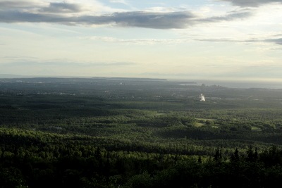[DSC03934 Anchorage view from mtn top[3].jpg]