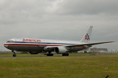 cdg06-05 boeing 767-323ER N357AA American Airlines