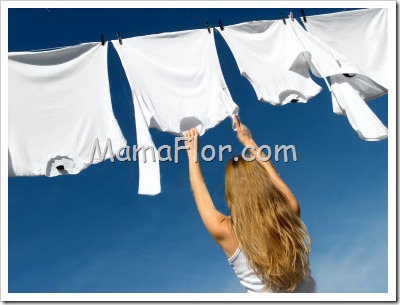 girl_hanging_laundry_380px