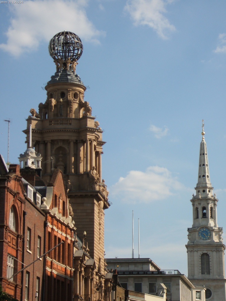 [London's West End 04[5].jpg]