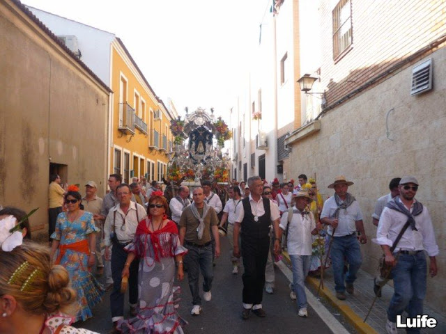 Roc&iacute;o 2010. Primer d&iacute;a de Camino. Paso por Niebla