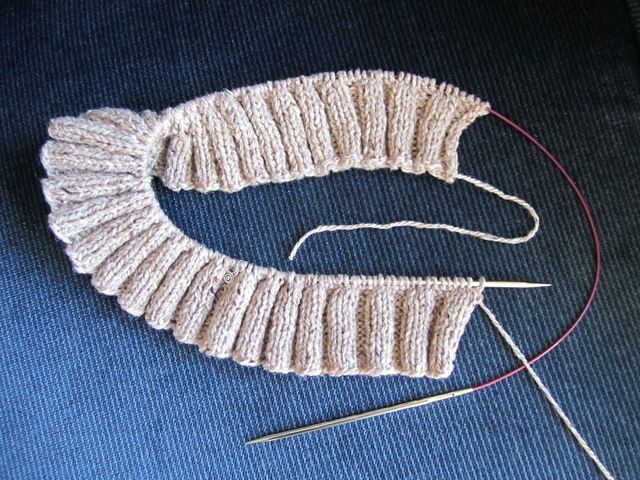 [Knitting 1819[4].jpg]