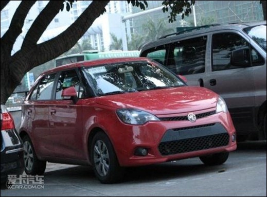 MG3-in-blue-and-red3