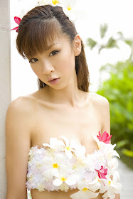 Aki Hoshino YsWeb sexy asian bikini cuttie.jpg