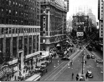 Times Square, 1935. Betty Boop en la marquesina.