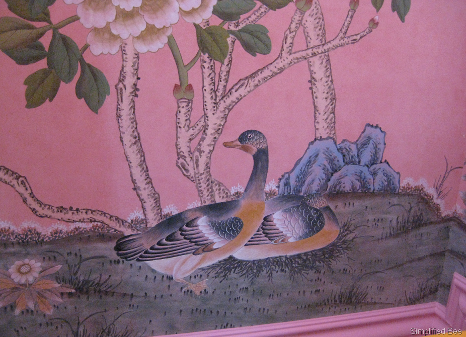 [Grant Gibson De Gournay Custom Wallpaper Bird Detail[4].png]