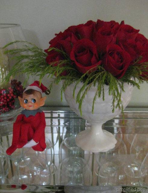 [christmas red rose floral arrangement how to[6].png]