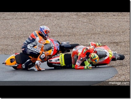 crash-Stoner-Rossi,-Jerez-Race-exclusive-photos