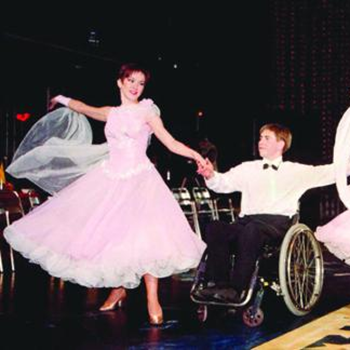 dancacadeiraderodas