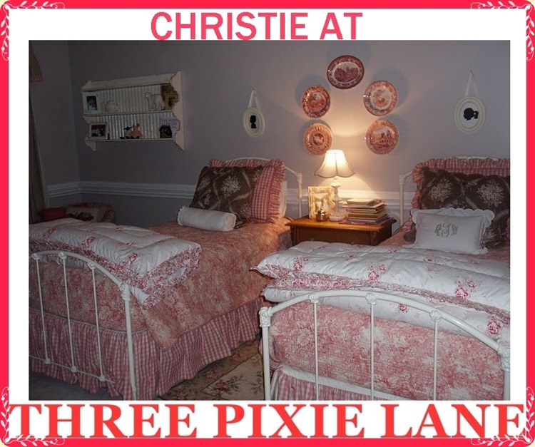 3 PIXIE LANE-TWIN BED RM