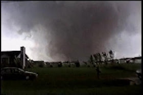 Picture of a tornado forming
