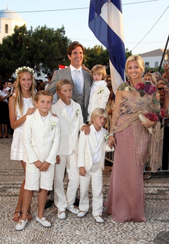 [Wedding+Prince+Nikolaos+Miss+Tatiana+Blatnik+F33I5ZQdSD8l[4].jpg]