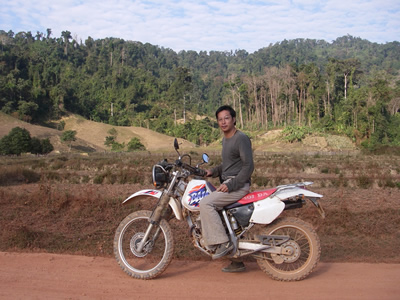 xieng_khouang_moto_small.jpg