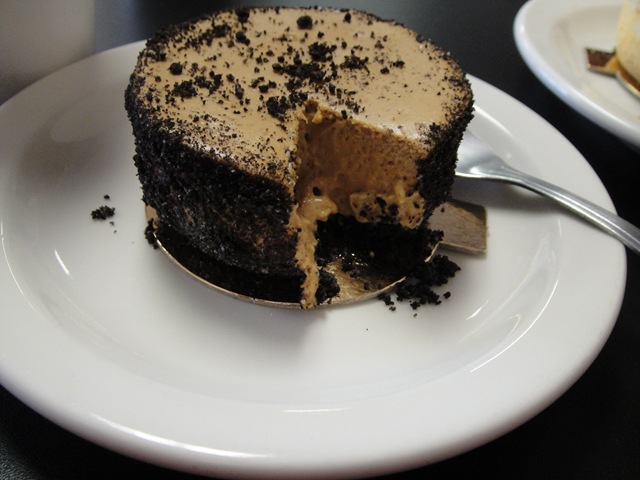 [Lunch BK Bakery 004 Expresso Cheesecake[4].jpg]