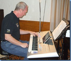 Darren Smith playing the pre-release version of the new Yamaha Tyros 4