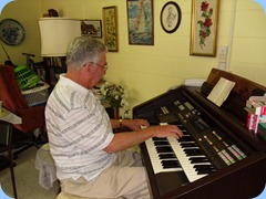 Jim Nicholson on the Technics GA1. Jim used to have a Technics GX series organ.