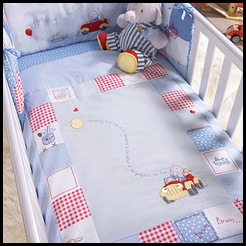 Little-red-car-cot-cot-bed-quilt