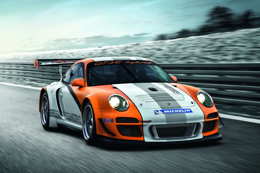 [Porsche-911-GT3-R-Hybrid-4[2].jpg]