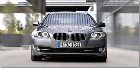 BMW-5-Series_2011_800x600_wallpaper_1d