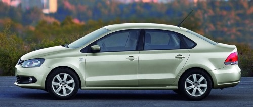[Volkswagen-Polo_Saloon_sedan_2011 (5)[2].jpg]