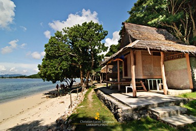 Beach Huts for Overnighters at Coron's Banana Island
